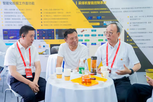 實力彰顯！上海創(chuàng)力集團參展貴州國際能源產(chǎn)業(yè)博覽交易會取得圓滿成功(圖4)