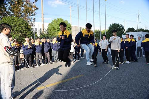 秋韻飛揚(yáng) 活力綻放 | 上海創(chuàng)力集團(tuán)秋季運(yùn)動(dòng)會(huì)取得圓滿(mǎn)成功(圖6)