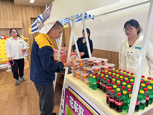  【喜迎食堂新篇章 共品舌尖幸福感】創(chuàng)力集團食堂運營模式升級暨開業(yè)活動取得圓滿成功(圖7)